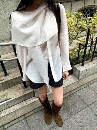 白色