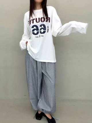 白色