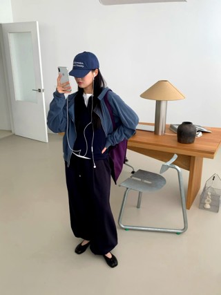 蓝色