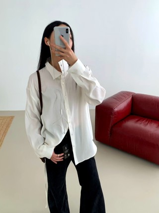白色