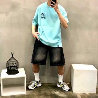蓝色