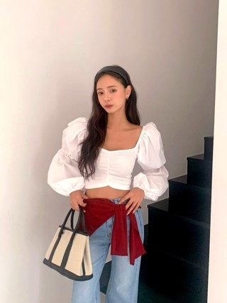 白色