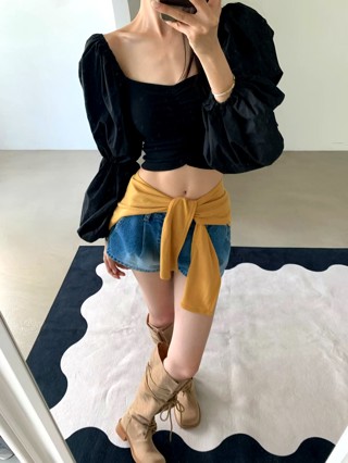 黑色