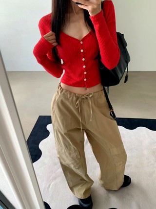 红色