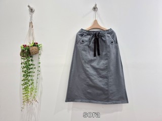灰色