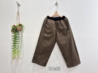 卡其色