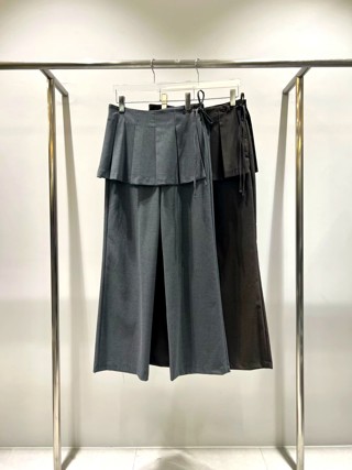 灰色