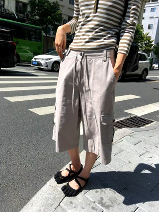 米色
