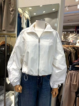 军绿色