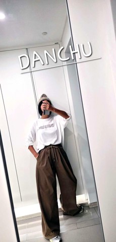 白色