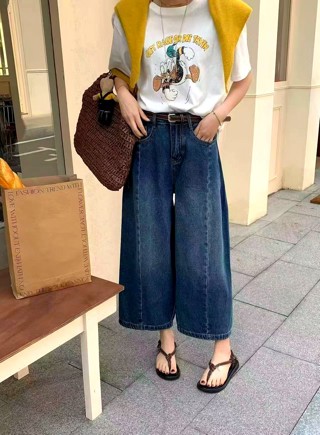 蓝色