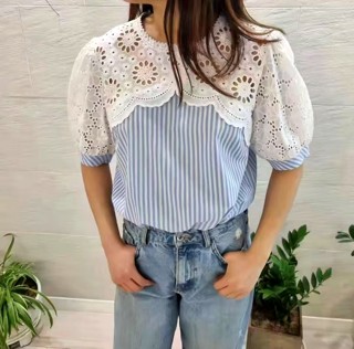 蓝色