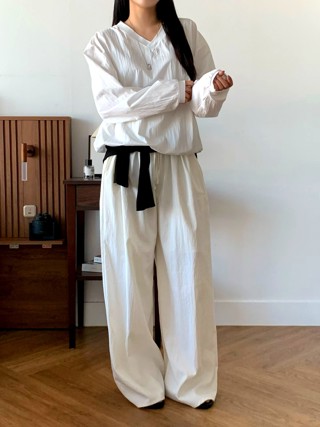 白色