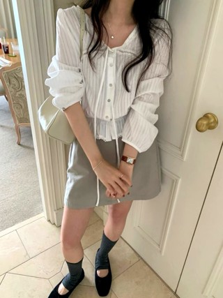 白色