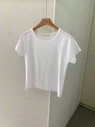 白色