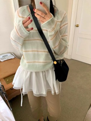 白色