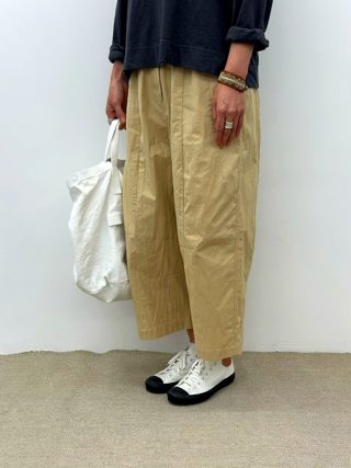 米色