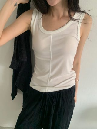 白色