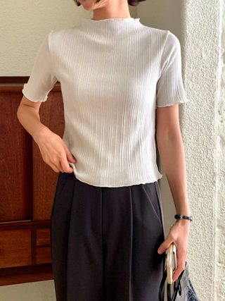 白色