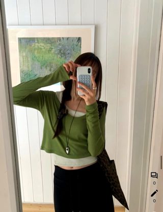 绿色