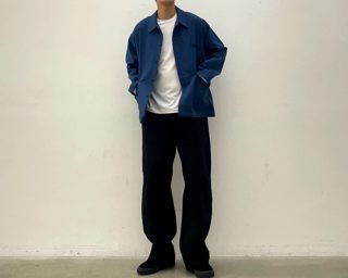 蓝色