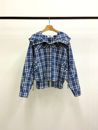 蓝色