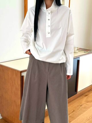白色
