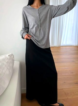 灰色