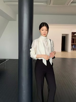 白色