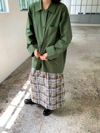 军绿色