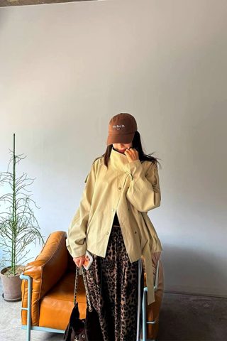 米色