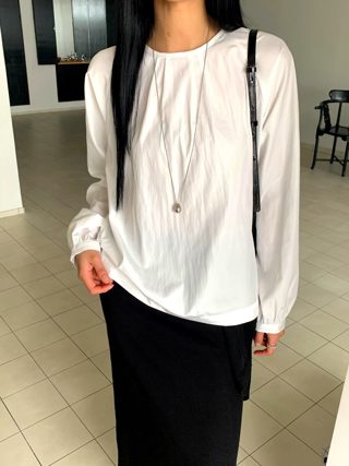 白色