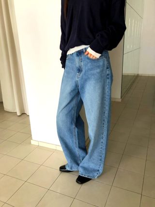 蓝色