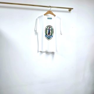 白色