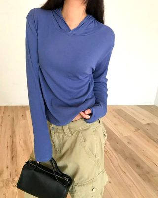 蓝色
