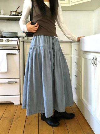 蓝色