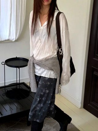 黑色