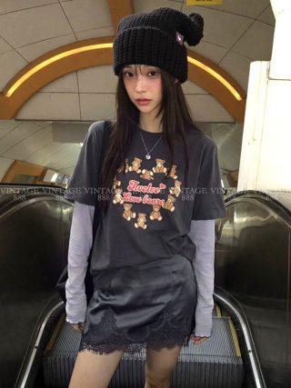 灰色