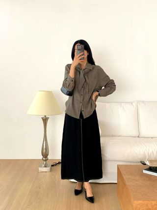 黑色