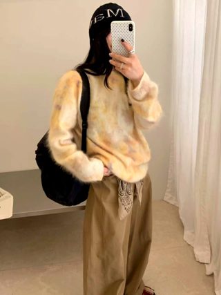 黄色