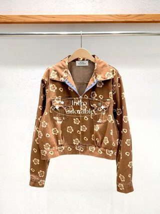 蓝色