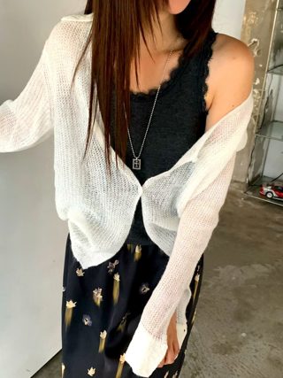 白色
