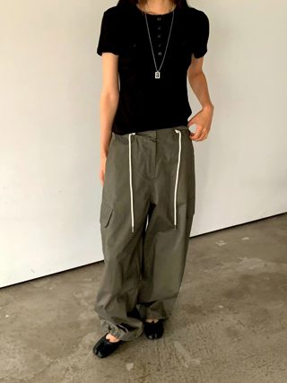 军绿色