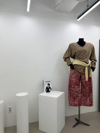 米色