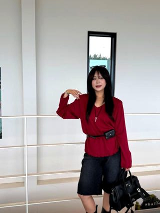 红色