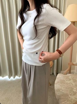 白色
