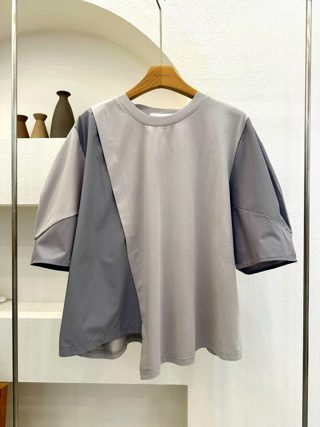 灰色