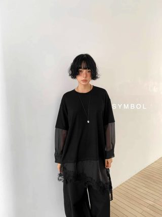 黑色