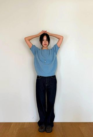 蓝色