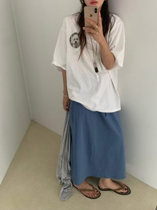 白色